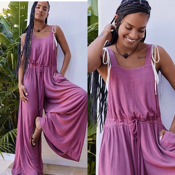 Free People Shelby Overalls in Olive. Size Small. NWOT - Picture 4 of 6